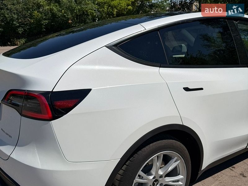 Позашляховик / Кросовер Tesla Model Y 2022 в Сумах