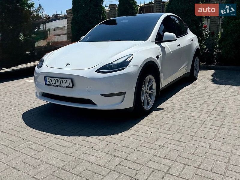 Внедорожник / Кроссовер Tesla Model Y 2022 в Мерефа