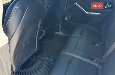 Внедорожник / Кроссовер Tesla Model Y 2022 в Мерефа