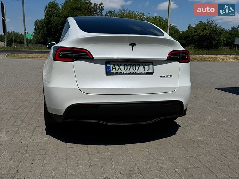 Внедорожник / Кроссовер Tesla Model Y 2022 в Мерефа