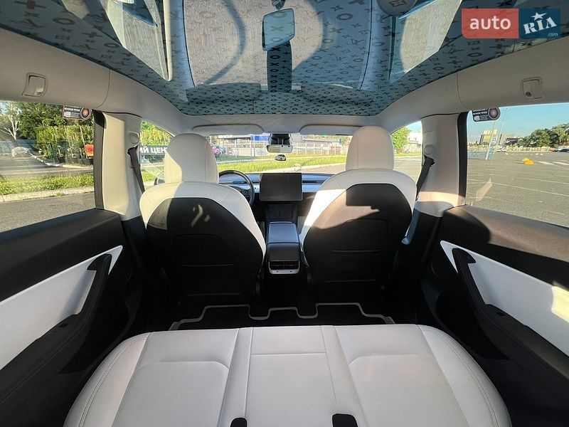 Внедорожник / Кроссовер Tesla Model Y 2021 в Киеве фото 14 Внедорожник / Кроссовер Tesla Model Y 2021 в Киеве