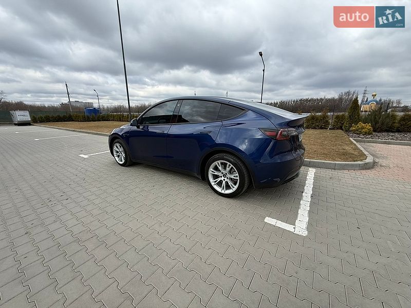 Внедорожник / Кроссовер Tesla Model Y 2021 в Виннице