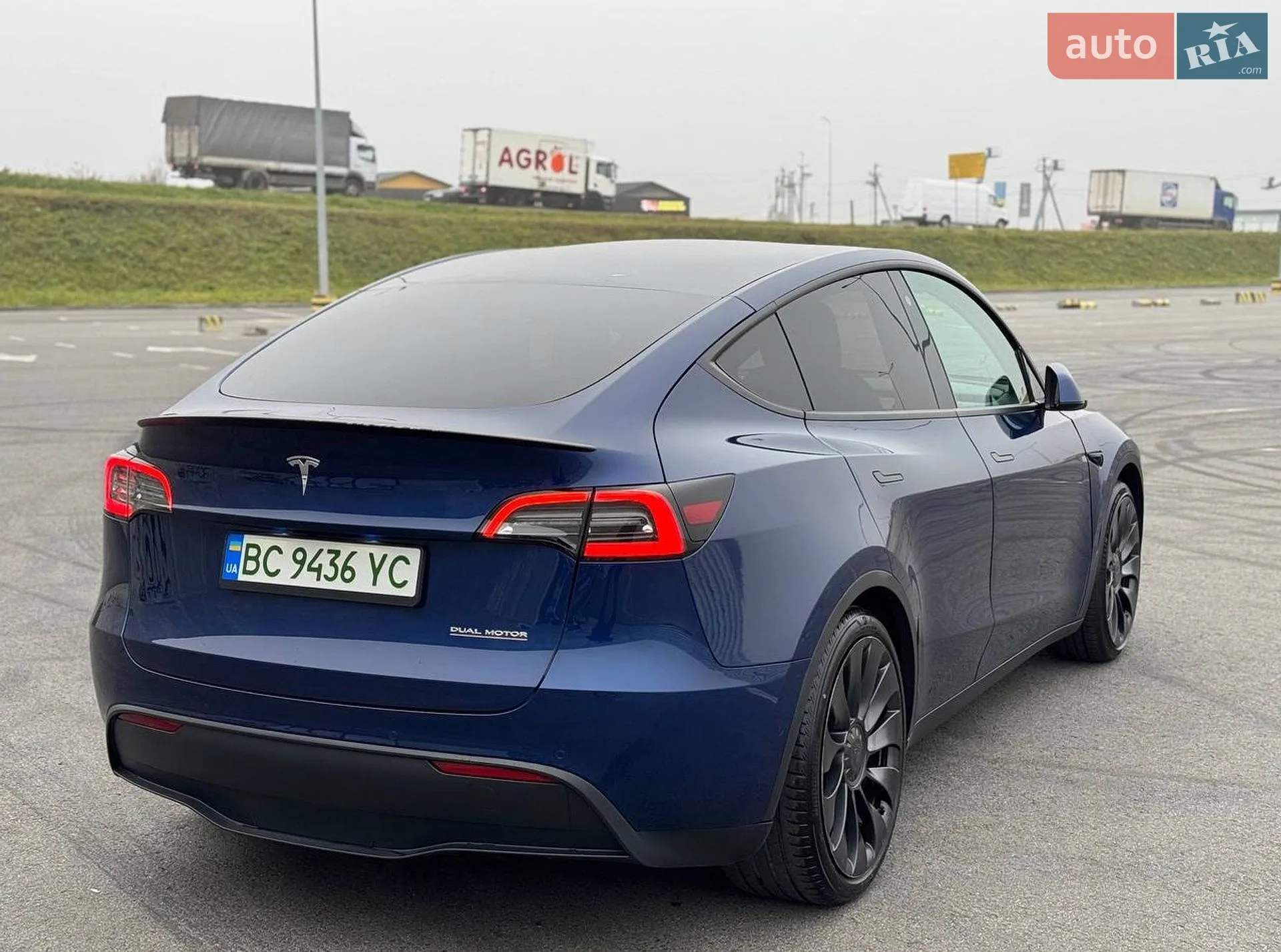2022 Tesla Model Y - мініатюра 8