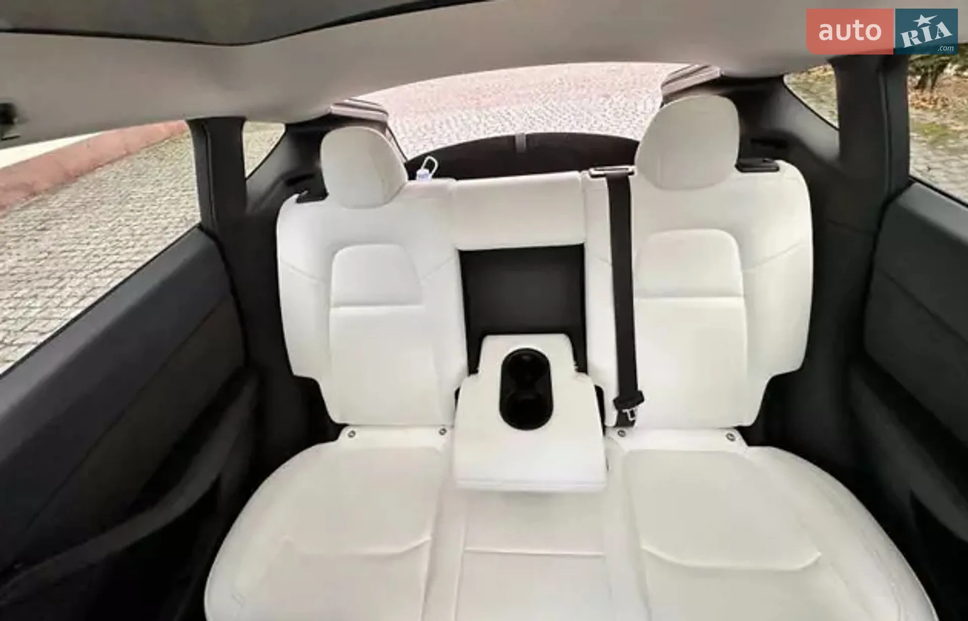 2023 Tesla Model Y - мініатюра 11