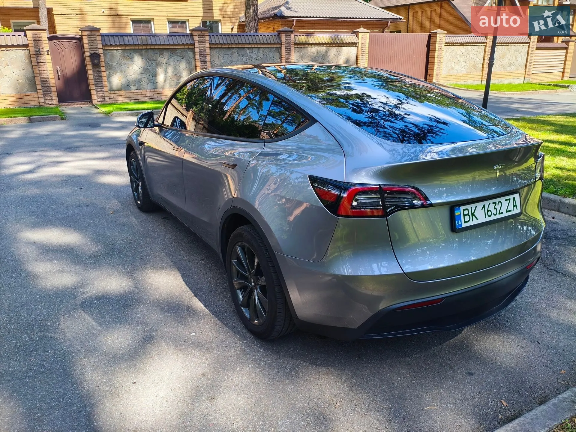 2024 Tesla Model Y - мініатюра 5