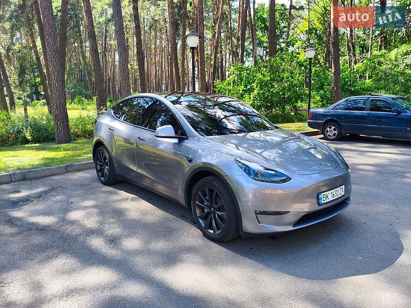 Внедорожник / Кроссовер Tesla Model Y 2024 в Чернигове фото Внедорожник / Кроссовер Tesla Model Y 2024 в Чернигове