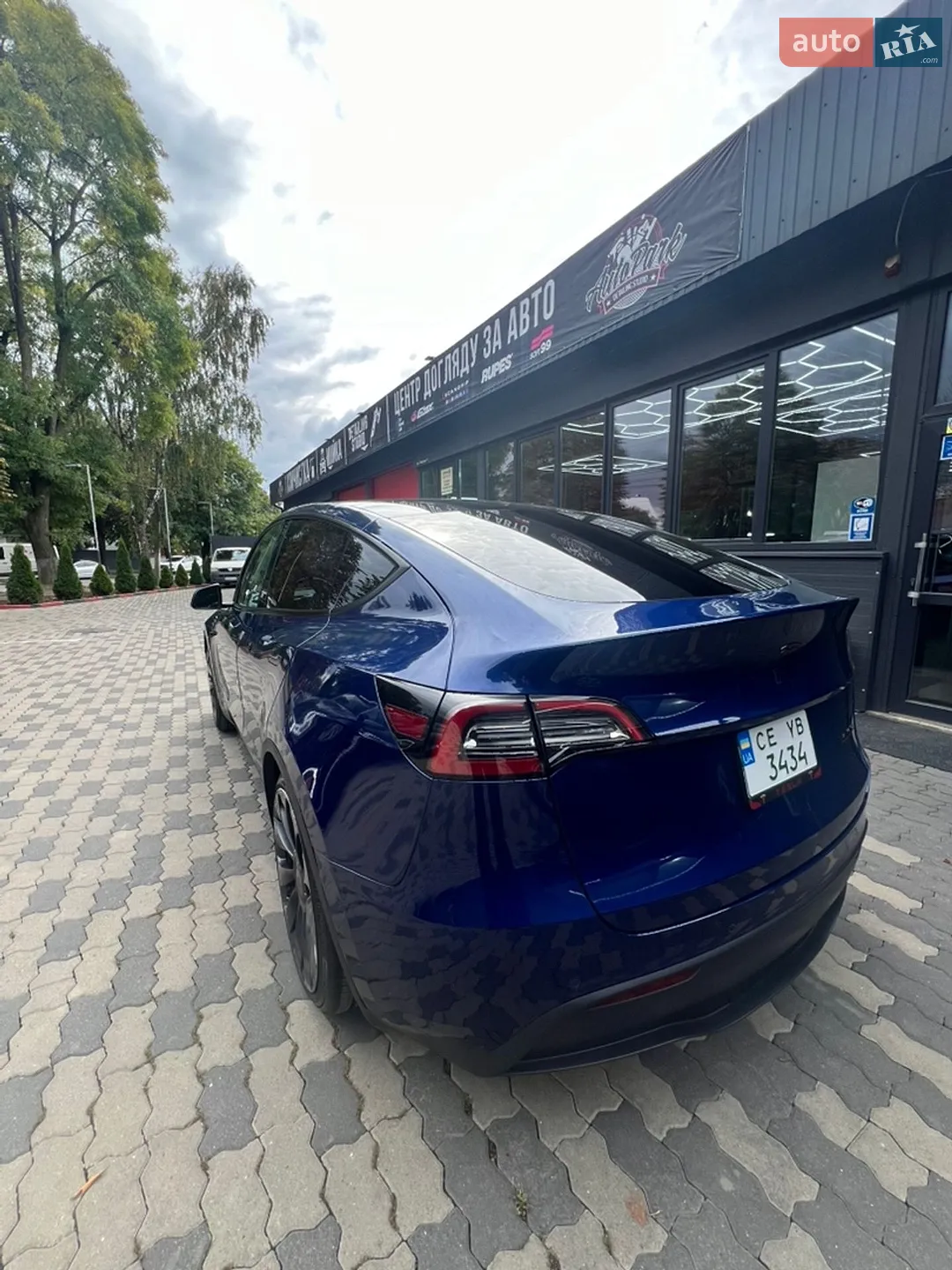 2022 Tesla Model Y - мініатюра 6