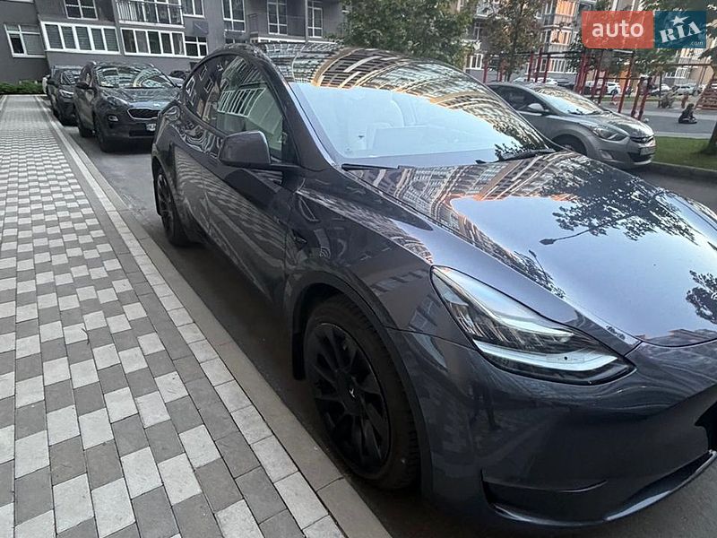 Tesla Model Y 2022 Tesla Model Y 2022