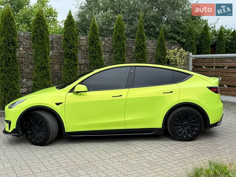 Tesla Model Y 2022 VIN 7SAYGDEE7NF574617 фото оголошення 21 з 116