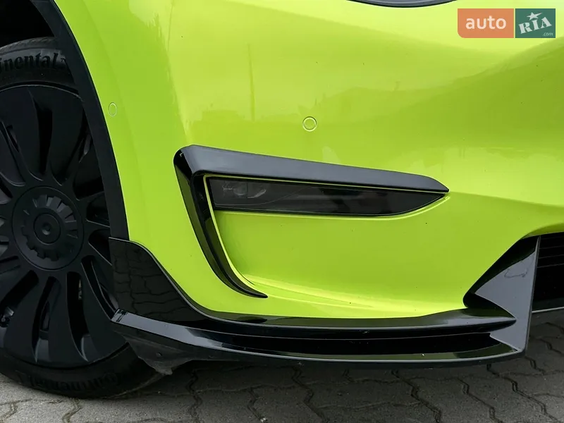 Tesla Model Y 2022 VIN 7SAYGDEE7NF574617 фото оголошення 41 з 116