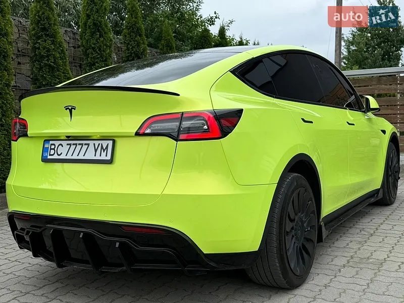 Tesla Model Y 2022 VIN 7SAYGDEE7NF574617 фото оголошення 47 з 116