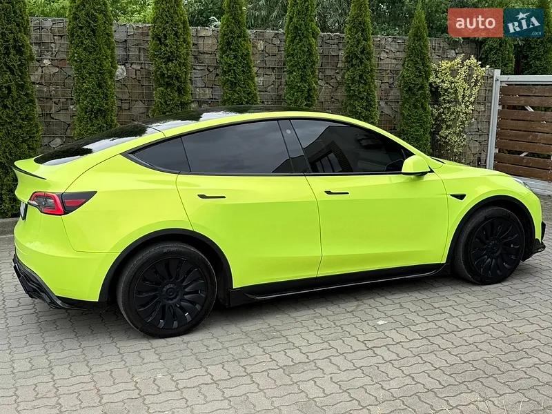 Tesla Model Y 2022 VIN 7SAYGDEE7NF574617 фото оголошення 52 з 116