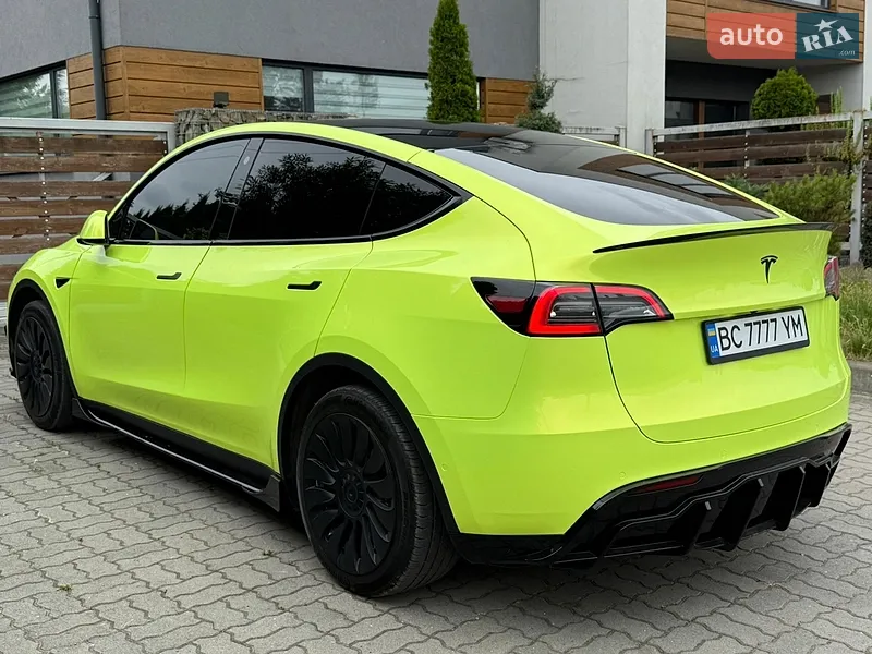 Tesla Model Y 2022 VIN 7SAYGDEE7NF574617 фото оголошення 57 з 116