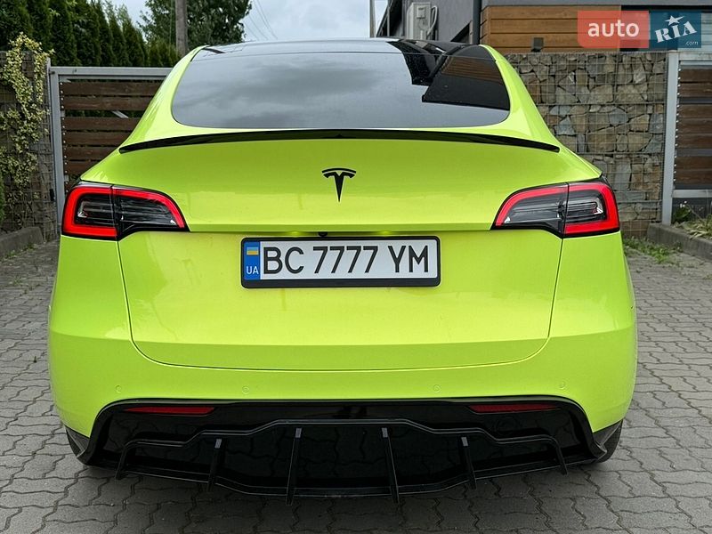 Позашляховик / Кросовер Tesla Model Y 2022 в Стрию
