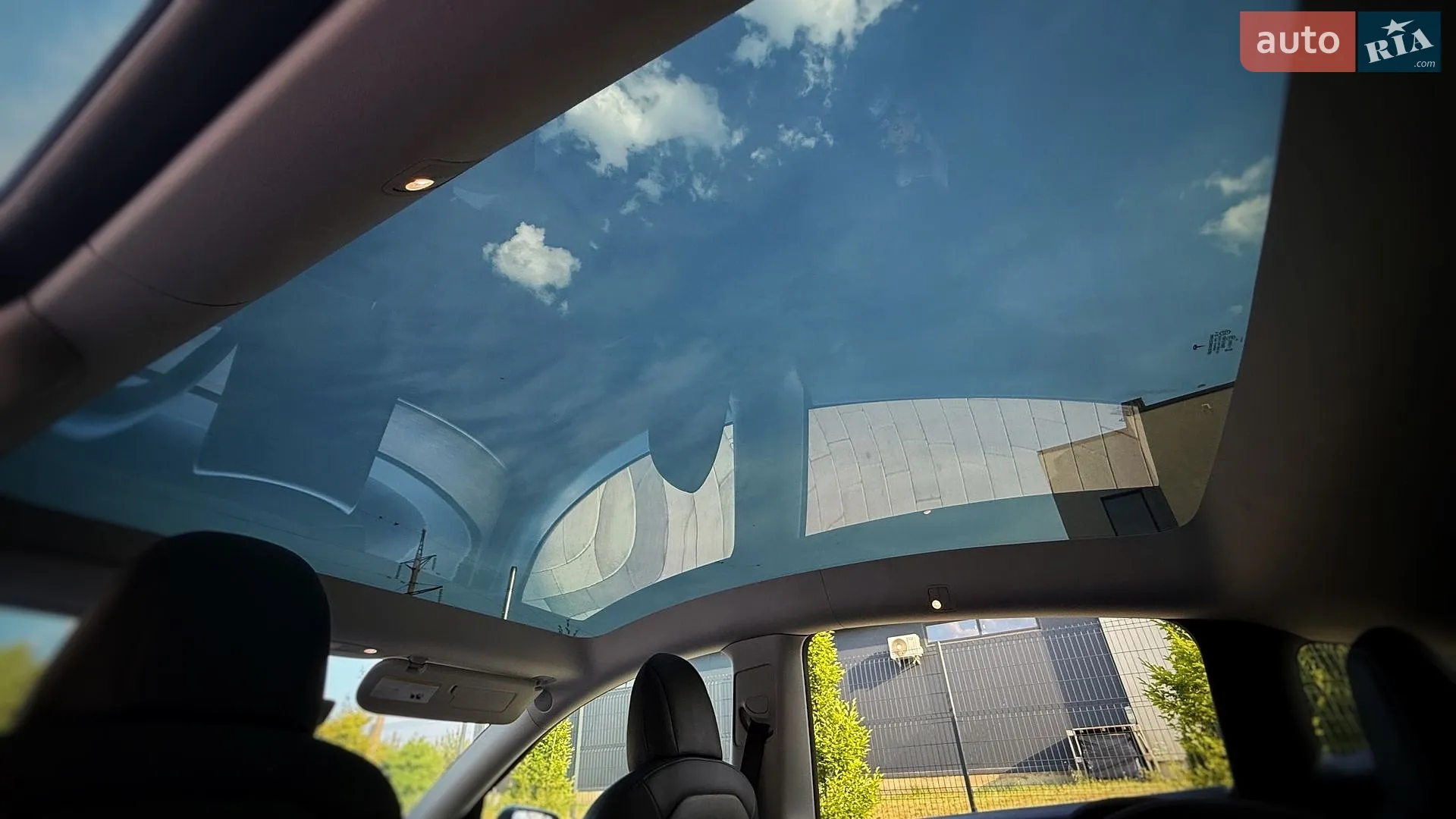 2020 Tesla Model Y - мініатюра 24