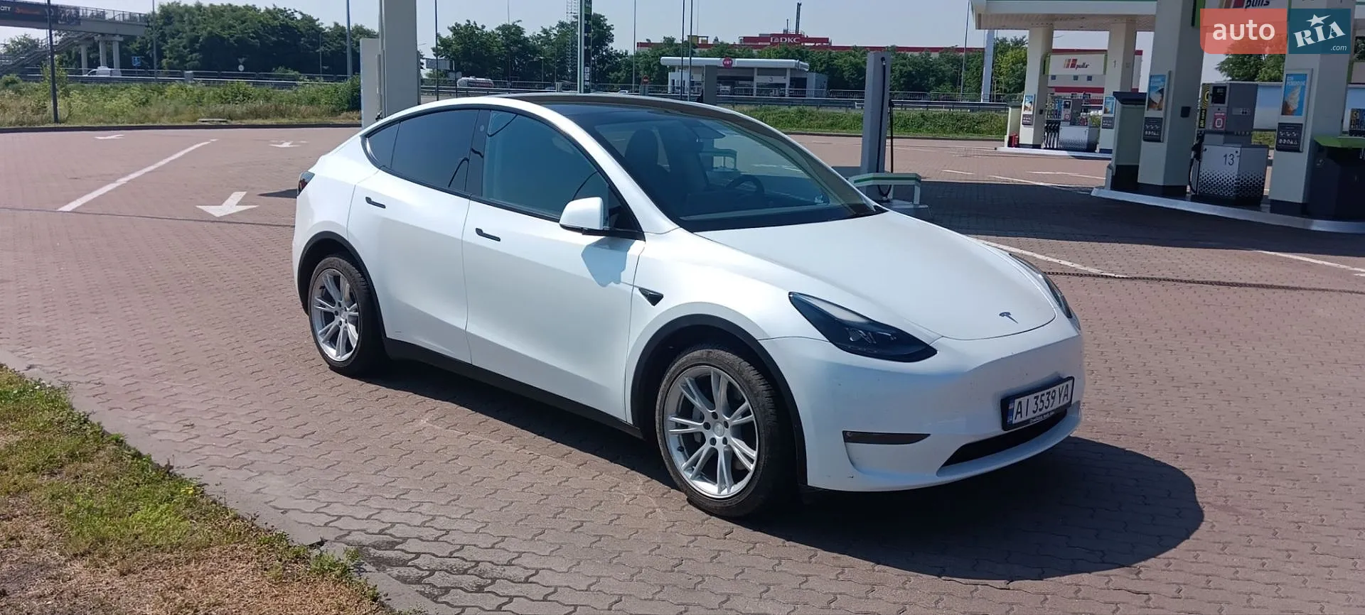 2023 Tesla Model Y - мініатюра 10