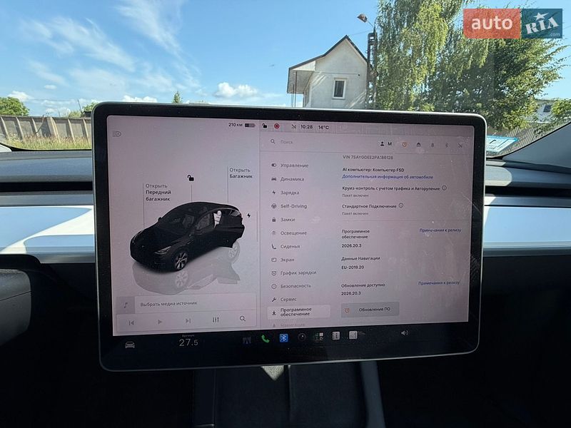 Внедорожник / Кроссовер Tesla Model Y 2023 в Львове