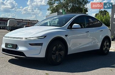 Позашляховик / Кросовер Tesla Model Y 2025 в Харкові