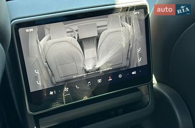 Позашляховик / Кросовер Tesla Model Y 2025 в Харкові