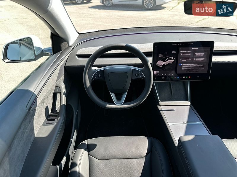 Позашляховик / Кросовер Tesla Model Y 2025 в Харкові