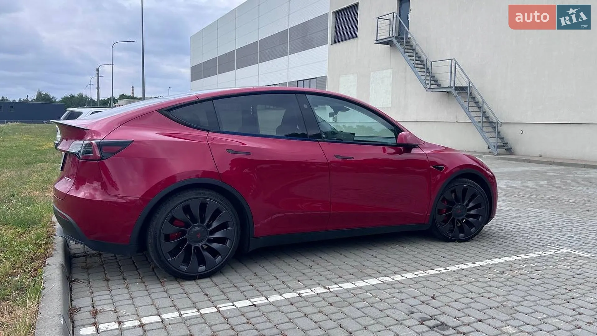 2023 Tesla Model Y - мініатюра 16