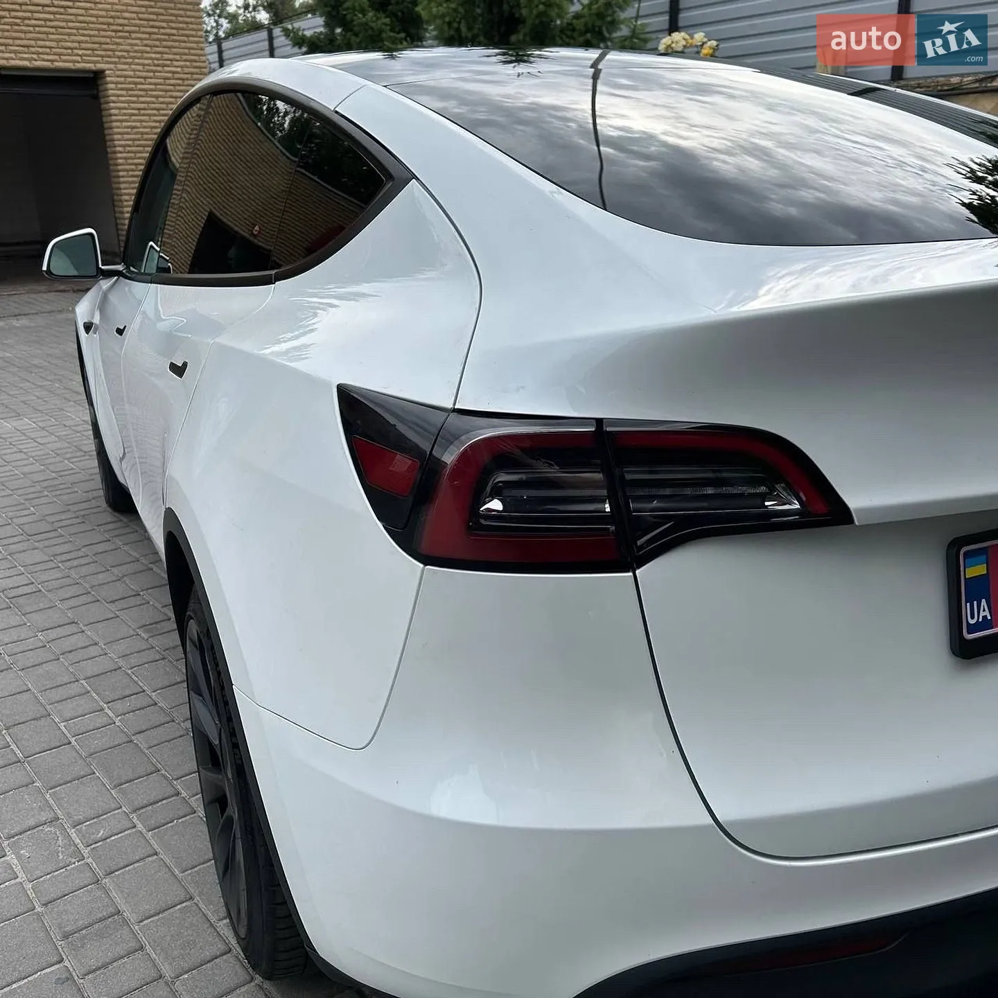 2023 Tesla Model Y - мініатюра 4