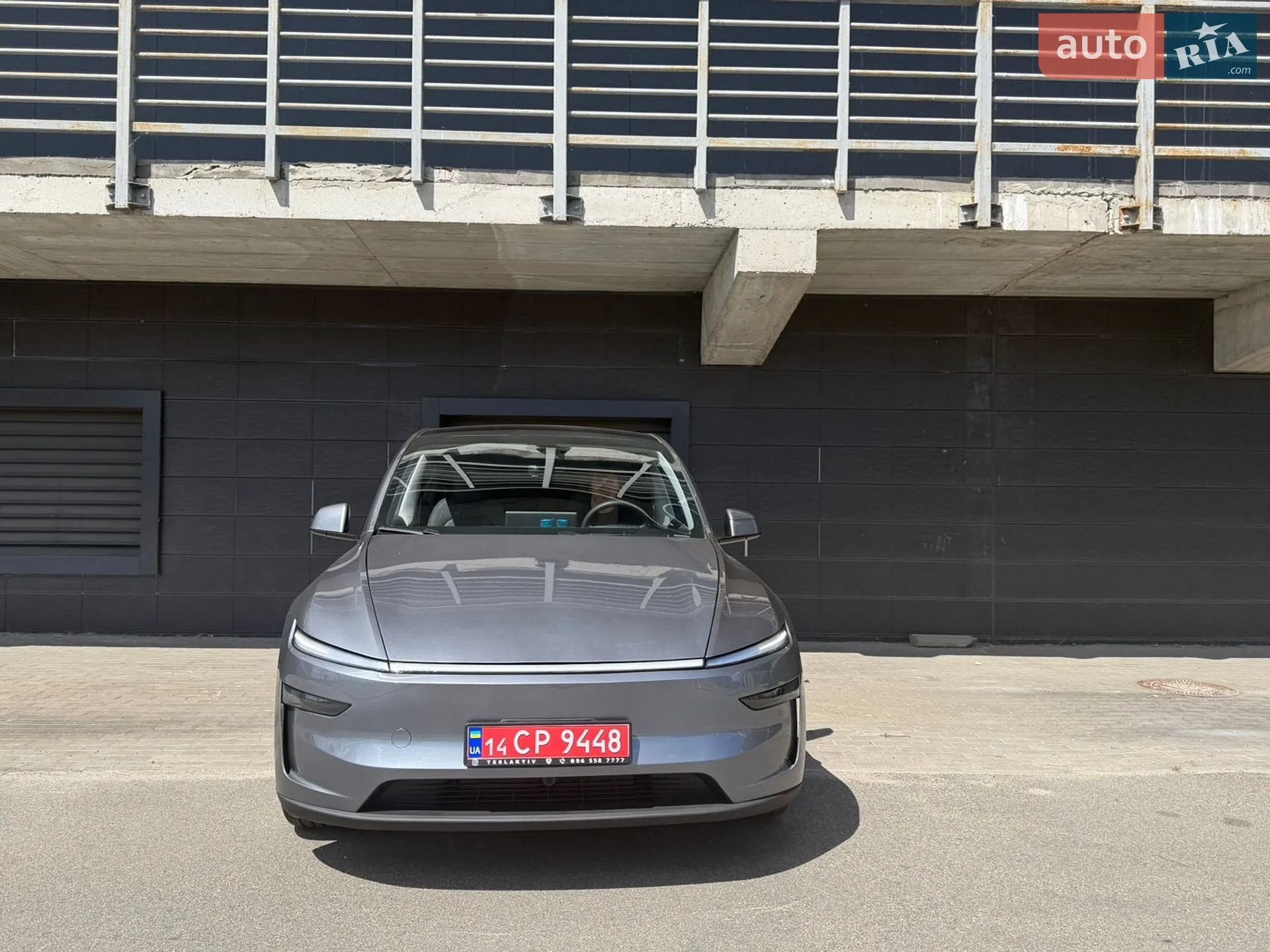 2025 Tesla Model Y - мініатюра 2