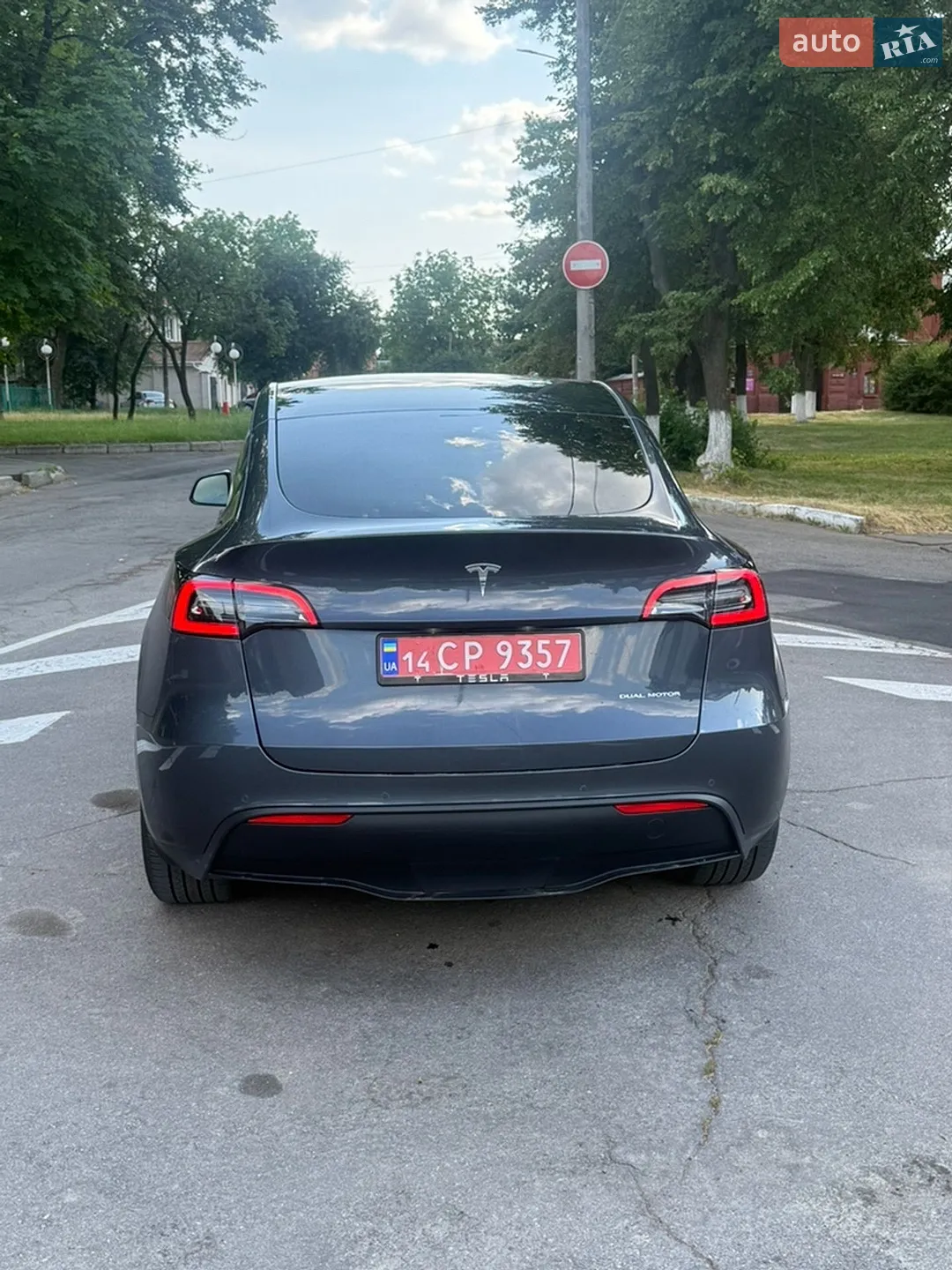 2022 Tesla Model Y - мініатюра 4