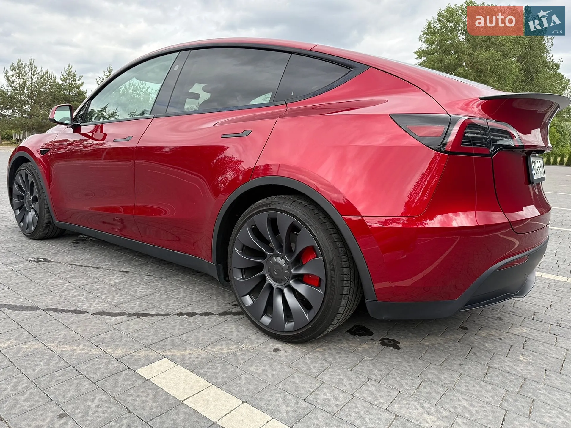 2024 Tesla Model Y - мініатюра 3