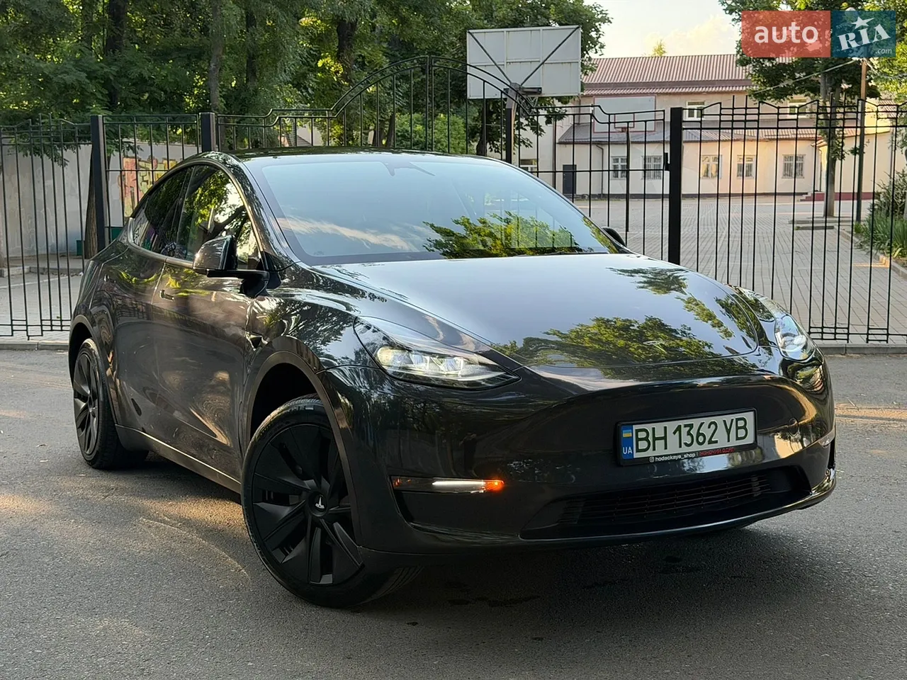 2023 Tesla Model Y - мініатюра 17