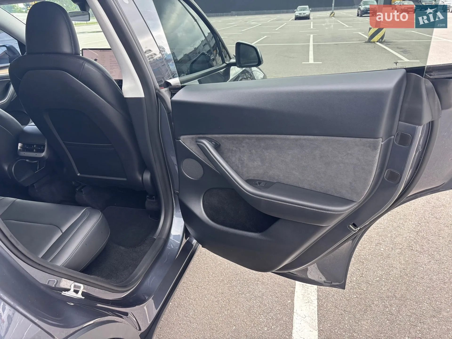 2023 Tesla Model Y - мініатюра 16