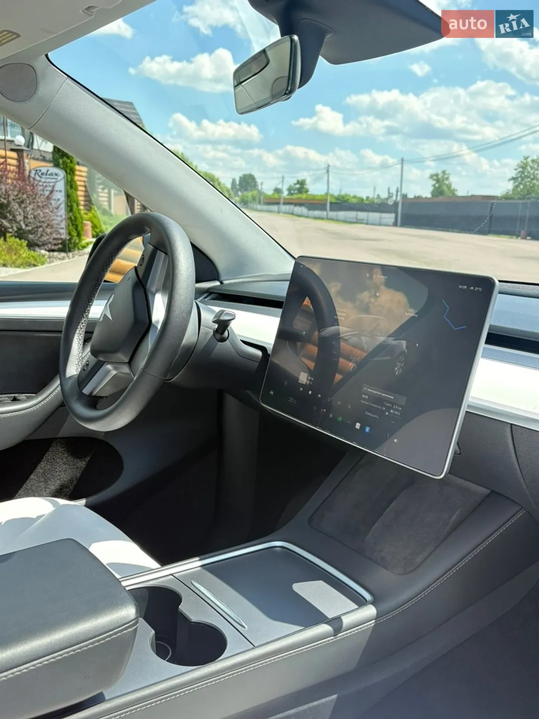 2023 Tesla Model Y - мініатюра 23