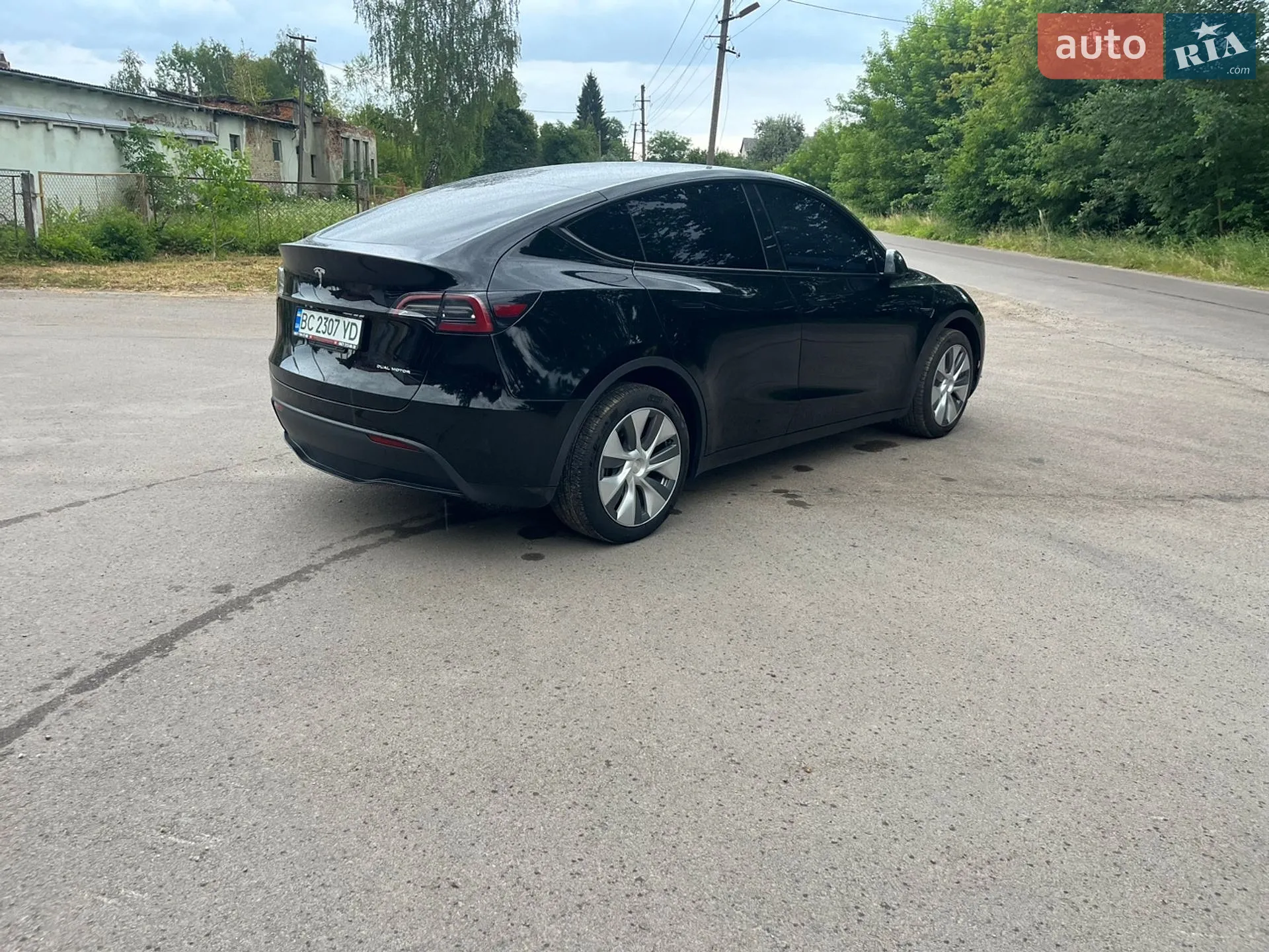 2024 Tesla Model Y - мініатюра 10