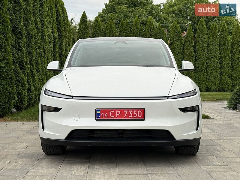 Позашляховик / Кросовер Tesla Model Y 2025 в Коломиї