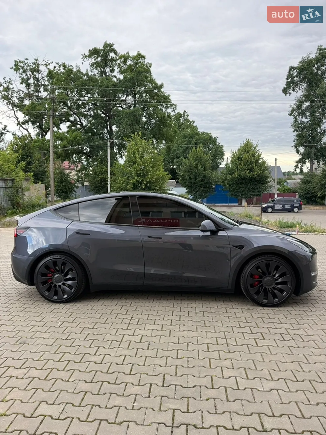 2022 Tesla Model Y - мініатюра 9