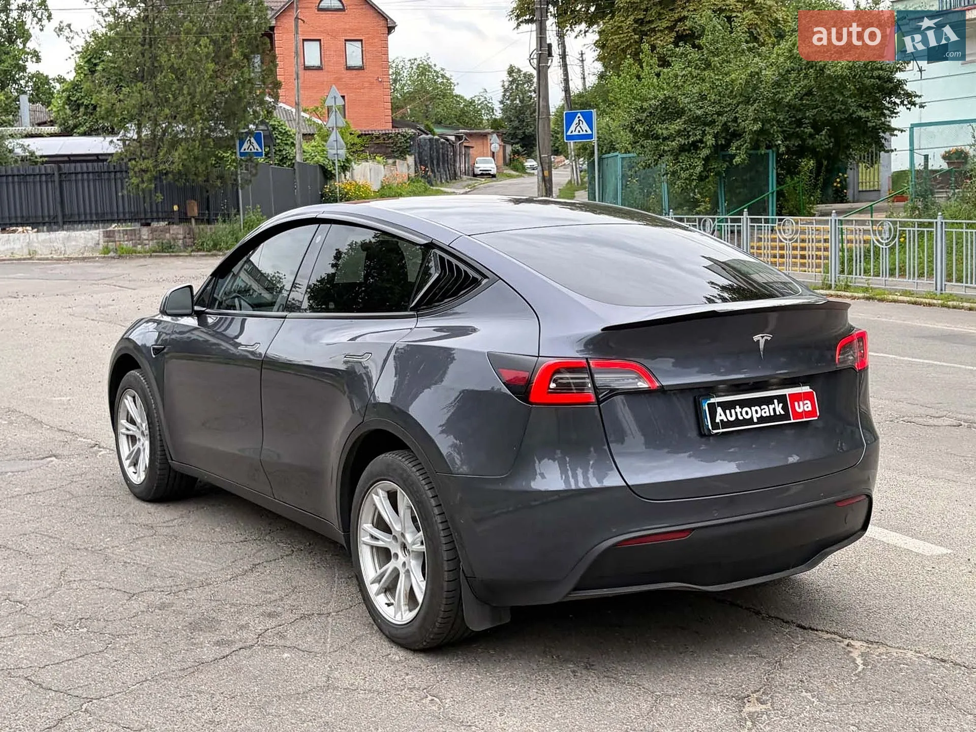 2021 Tesla Model Y - мініатюра 8