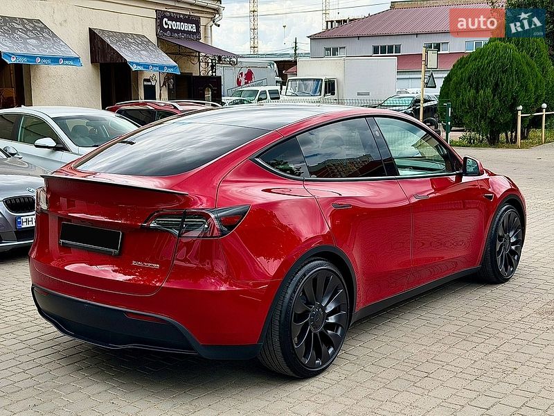 Позашляховик / Кросовер Tesla Model Y 2023 в Одесі