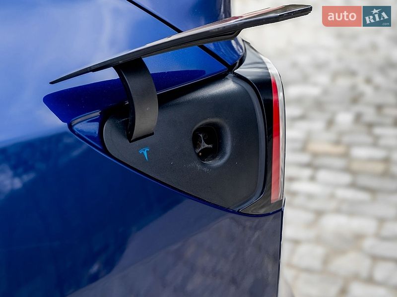 Внедорожник / Кроссовер Tesla Model Y 2020 в Киеве фото 26 Внедорожник / Кроссовер Tesla Model Y 2020 в Киеве