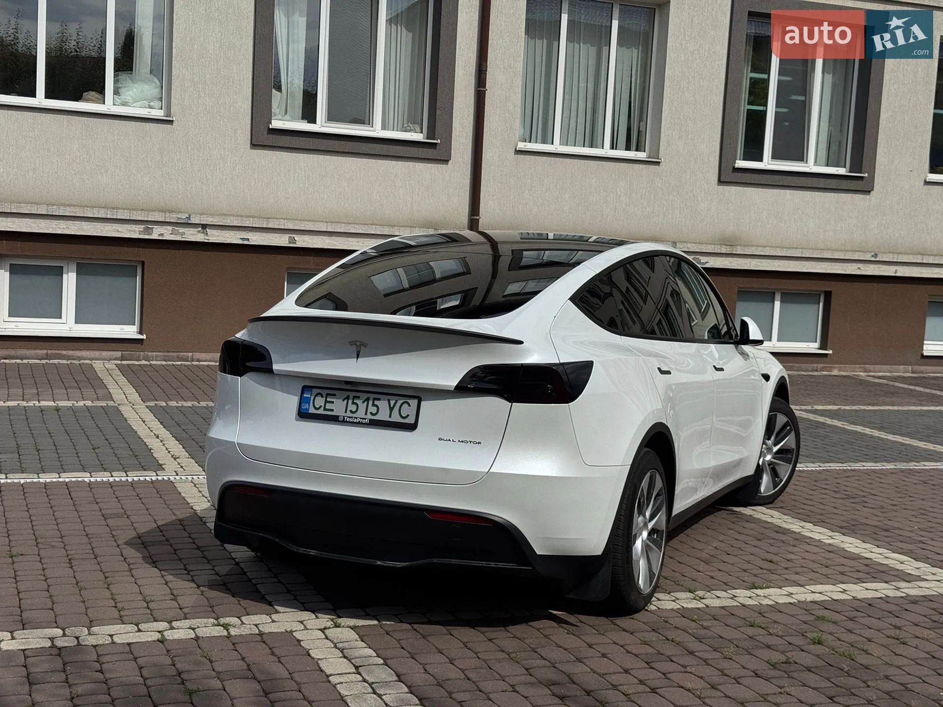 2024 Tesla Model Y - мініатюра 22