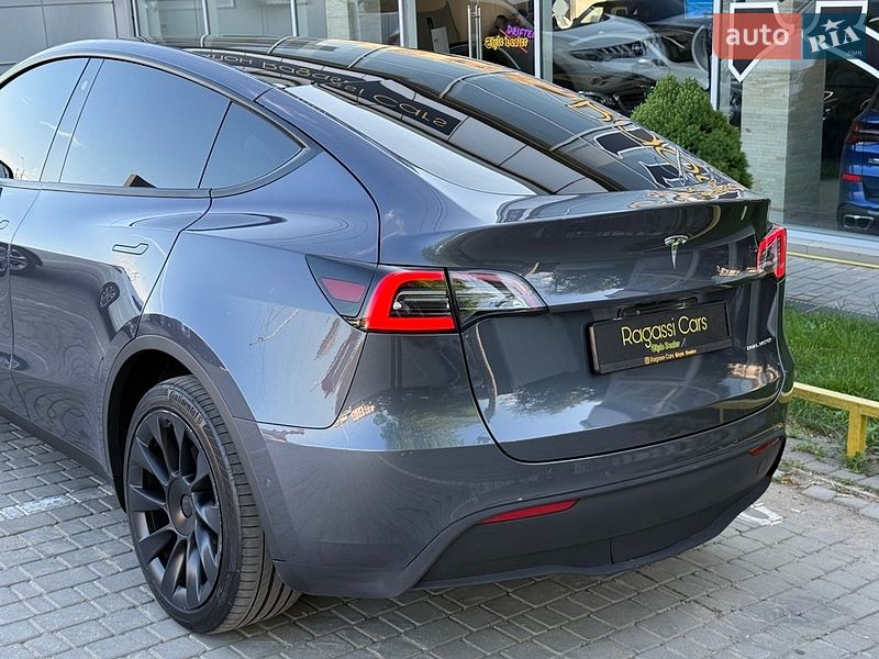 Внедорожник / Кроссовер Tesla Model Y 2022 в Одессе