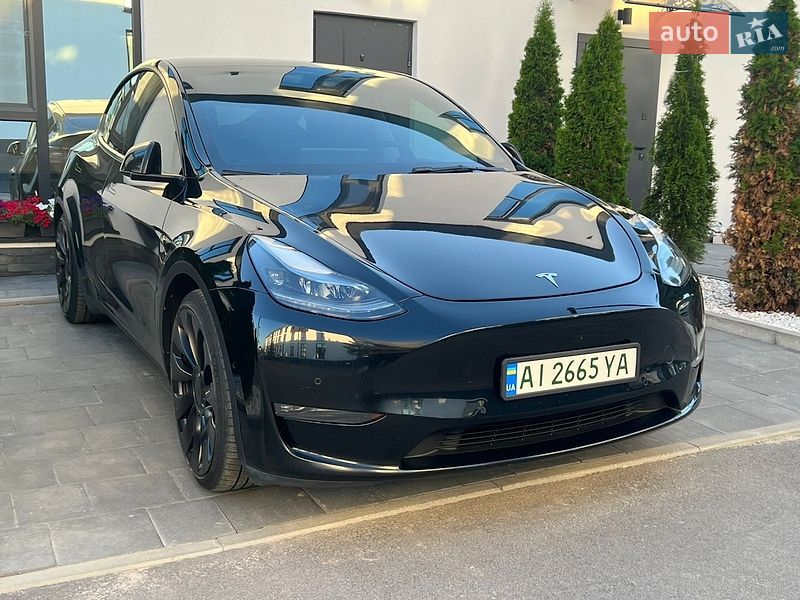 Tesla Model Y 2022