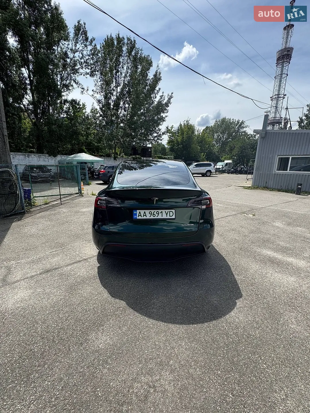 2022 Tesla Model Y - мініатюра 8