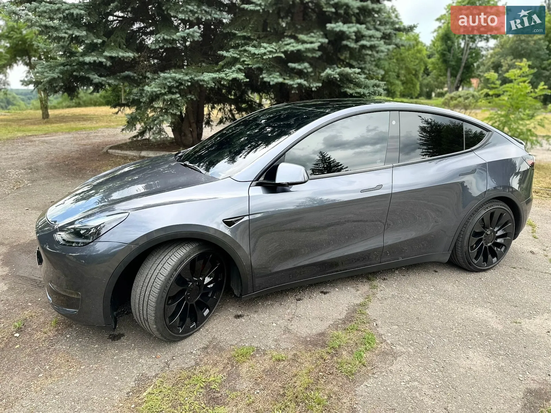 2022 Tesla Model Y - мініатюра 3