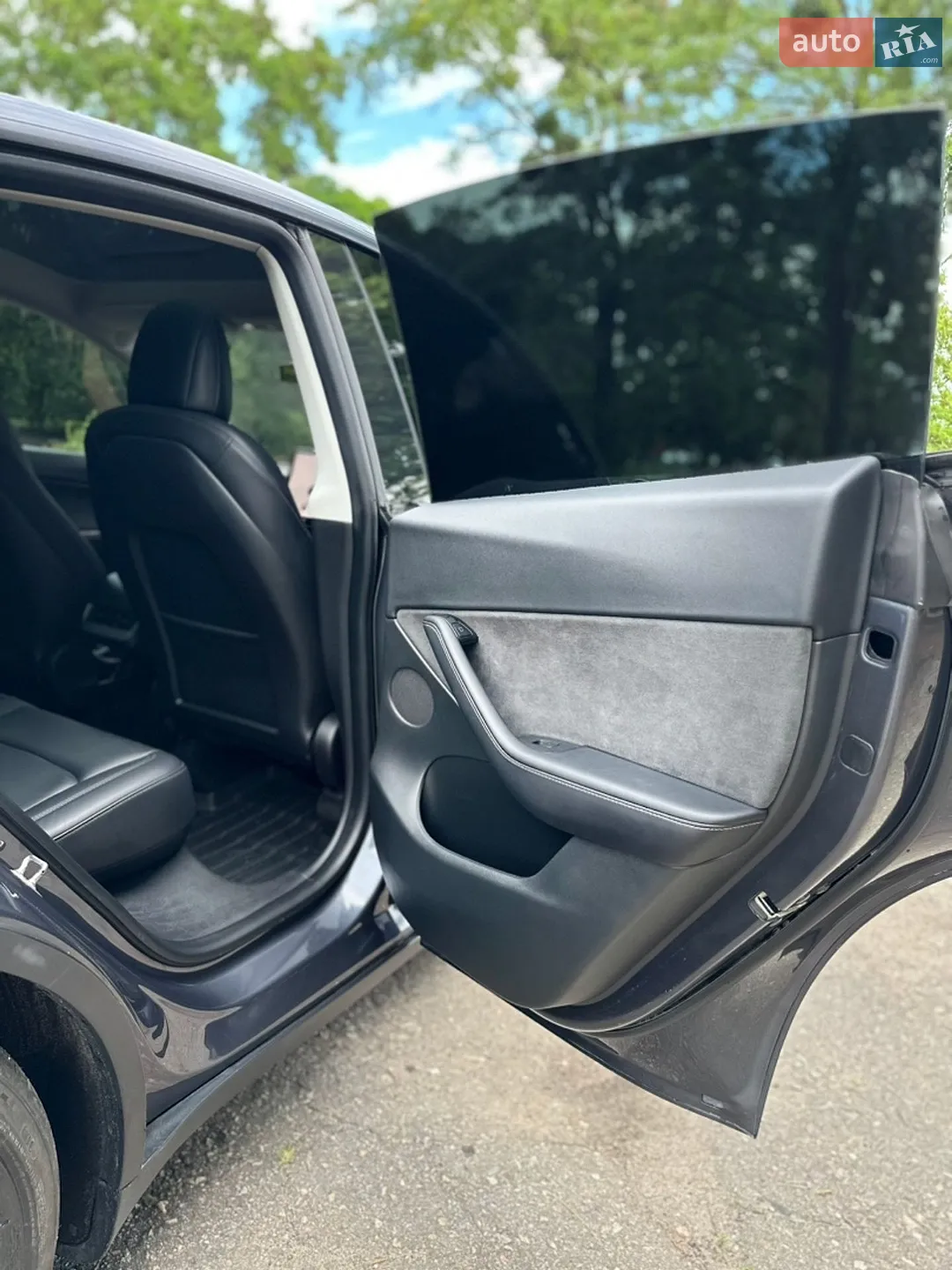 2022 Tesla Model Y - мініатюра 12