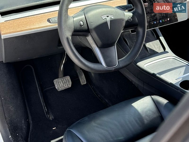 Внедорожник / Кроссовер Tesla Model Y 2023 в Долинской фото 20 Внедорожник / Кроссовер Tesla Model Y 2023 в Долинской