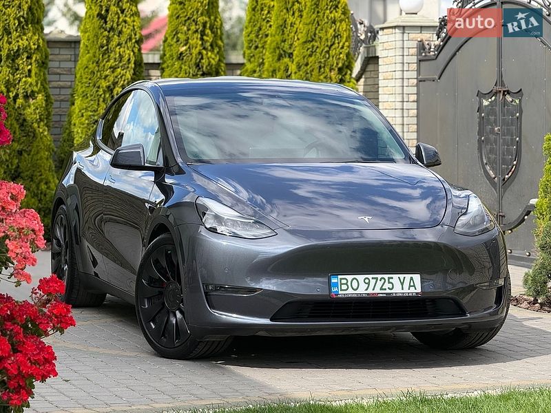 Позашляховик / Кросовер Tesla Model Y 2022 в Тернополі фото 4 Позашляховик / Кросовер Tesla Model Y 2022 в Тернополі