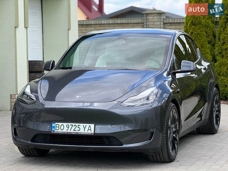 Позашляховик / Кросовер Tesla Model Y 2022 в Тернополі фото 9 Позашляховик / Кросовер Tesla Model Y 2022 в Тернополі