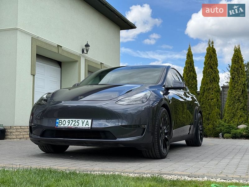 Позашляховик / Кросовер Tesla Model Y 2022 в Тернополі фото 16 Позашляховик / Кросовер Tesla Model Y 2022 в Тернополі