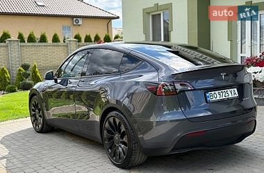 Позашляховик / Кросовер Tesla Model Y 2022 в Тернополі фото 24 Позашляховик / Кросовер Tesla Model Y 2022 в Тернополі