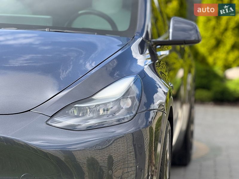 Позашляховик / Кросовер Tesla Model Y 2022 в Тернополі фото 26 Позашляховик / Кросовер Tesla Model Y 2022 в Тернополі